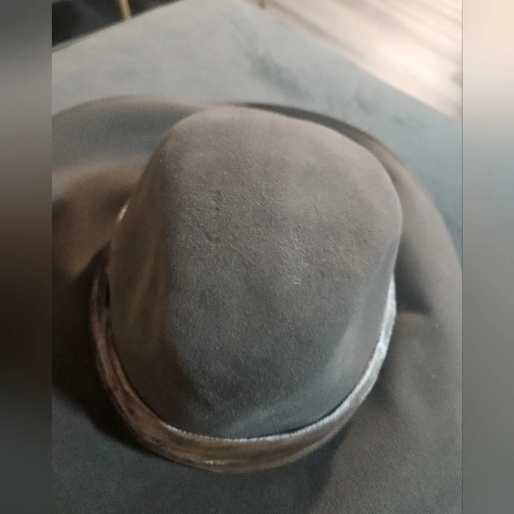 Eugenia Kim Taupe Emmanuelle Fedora